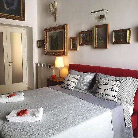 Suite Ottocento Napoletano Naples Luaran gambar