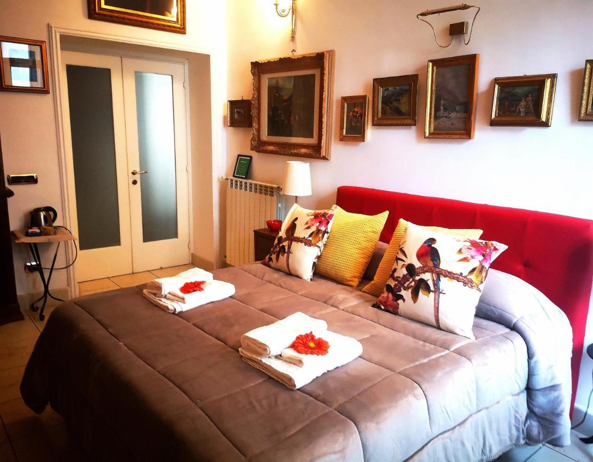 Suite Ottocento Napoletano Naples Luaran gambar
