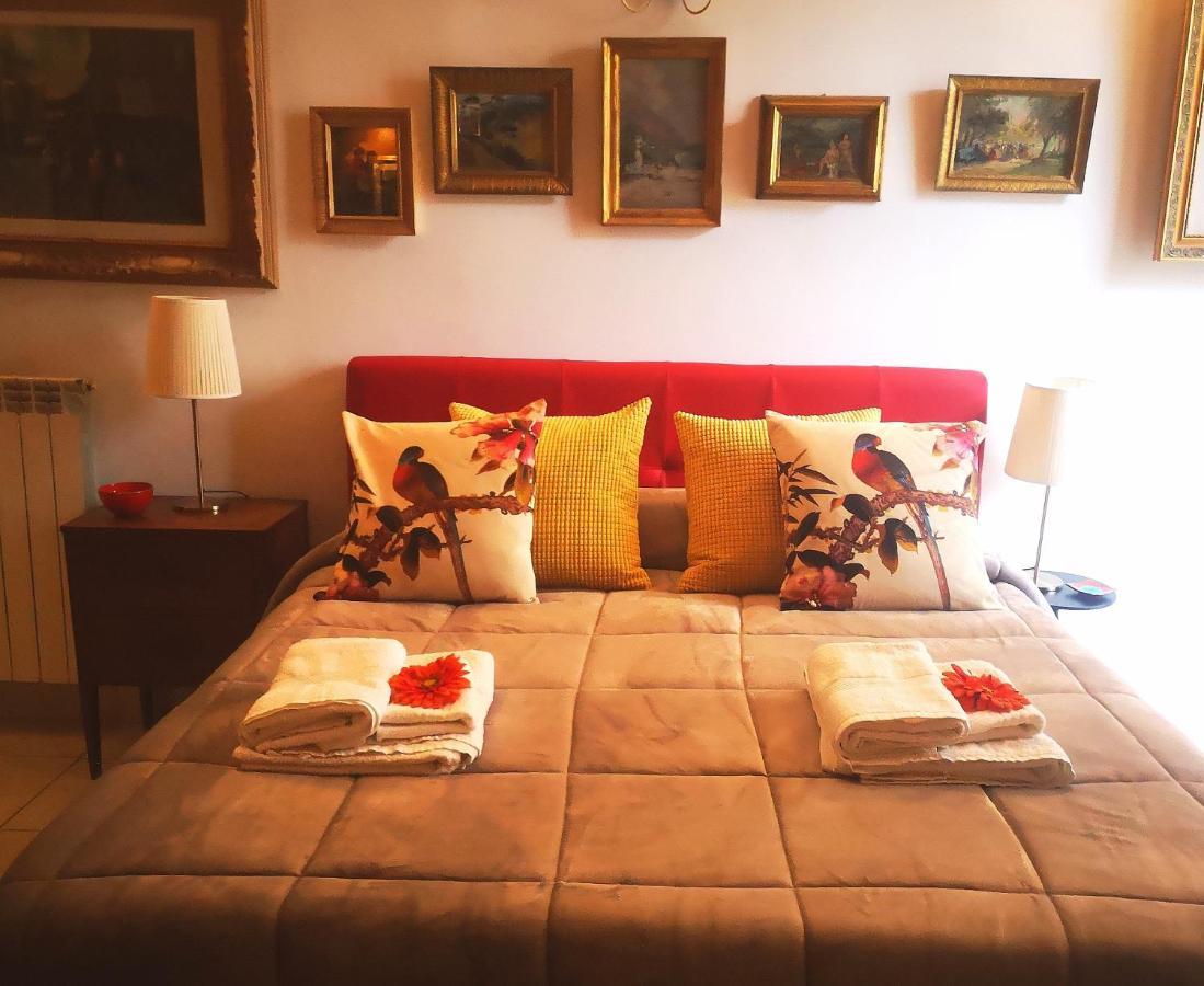 Suite Ottocento Napoletano Naples Luaran gambar